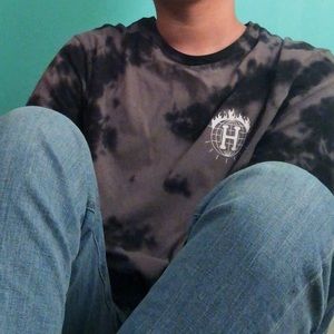 THRASHER X HUF DISTRESSED TEE
